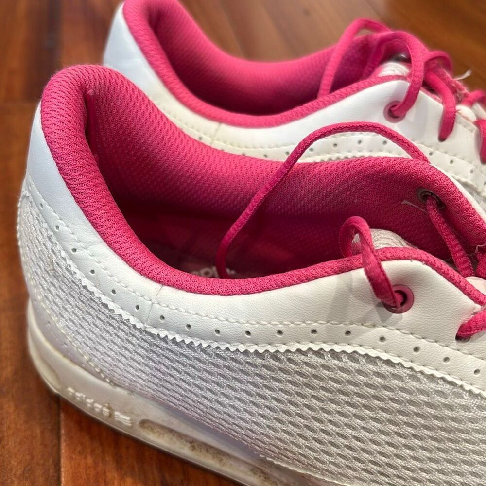 Adidas Women’s Golf Shoes White Pink Spikeless Golf Sneakers Size 8.5 - Picture 5 of 14